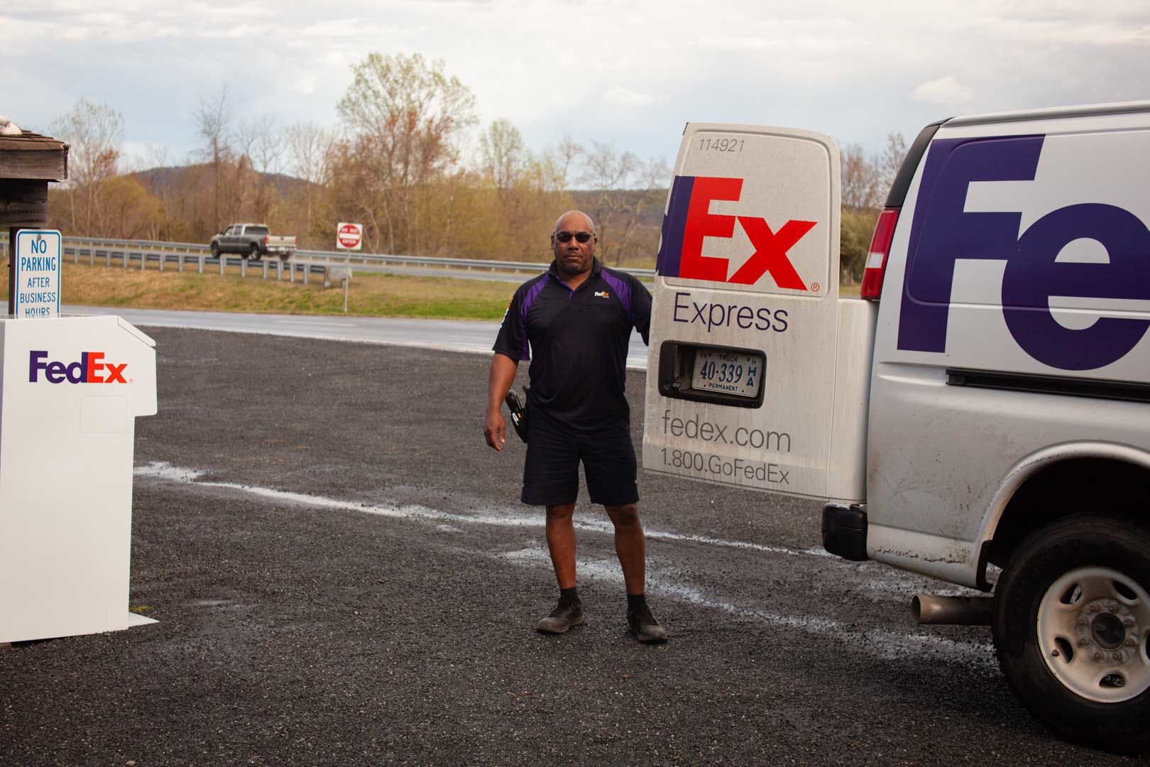 FF-FedEx-Ford-6-story.jpg